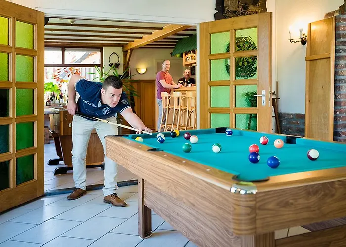 De Oude Hamer Апарт-отель 2*